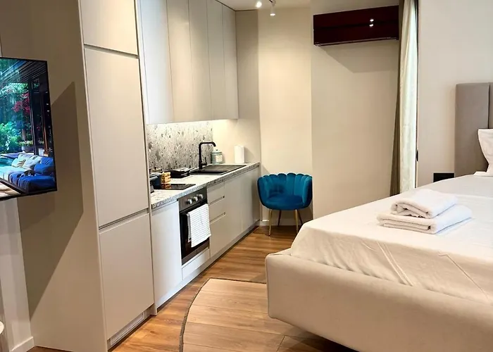 Luxury Near & Grand Park Apartament