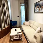 Luxury Near & Grand Park Apartment *