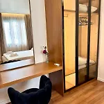 Luxury Near & Grand Park *