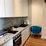 Luxury Near & Grand Park Apartment Tirana