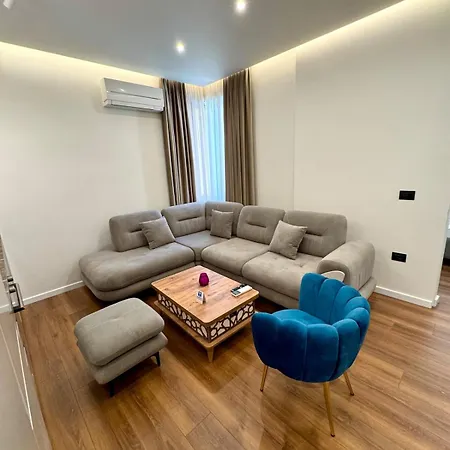 Luxury Near & Grand Park Daire
