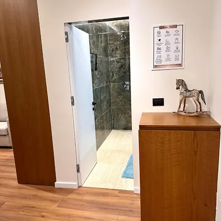 Daire Luxury Near & Grand Park