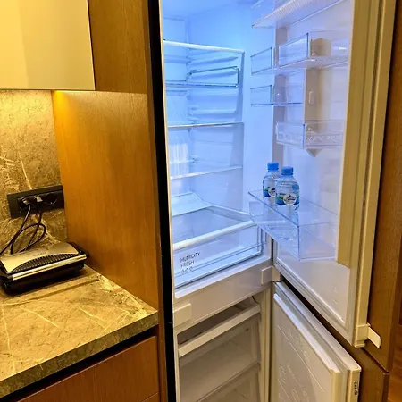 Luxury Near & Grand Park Tiran