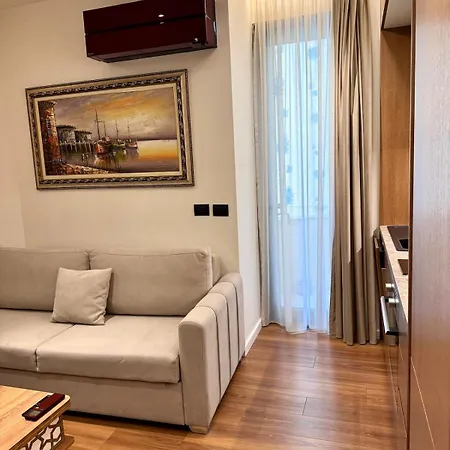 Luxury Near & Grand Park Apartman *