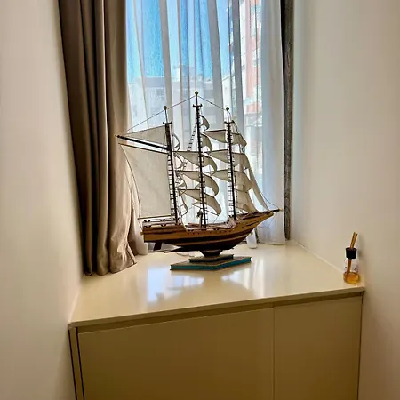 Luxury Near & Grand Park 아파트
