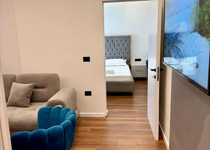 Luxury Near & Grand Park *