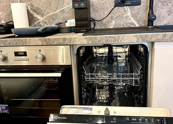 Lägenhet Luxury Near & Grand Park Tirana