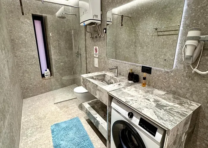 Lägenhet Luxury Near & Grand Park Tirana