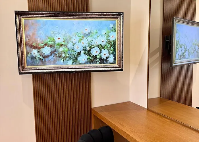 Luxury Near & Grand Park 公寓 地拉那