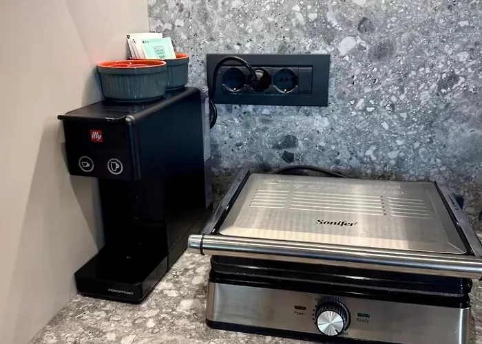 Luxury Near & Grand Park *